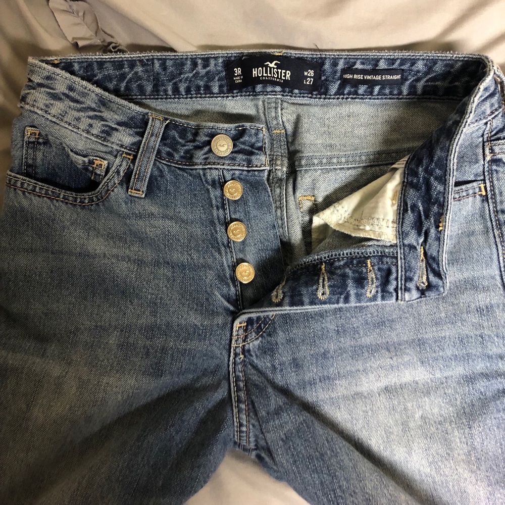 Hollister vintage high rise Jeans